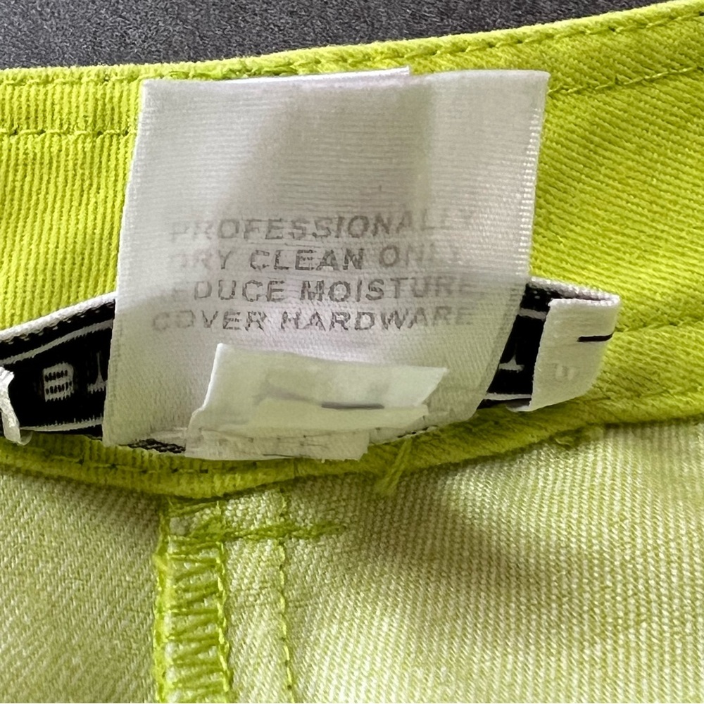 St.‎ John Sport Stretch Chambray Bermuda Lime Green Short Y2K Women’s Size 8 - Picture 6 of 12